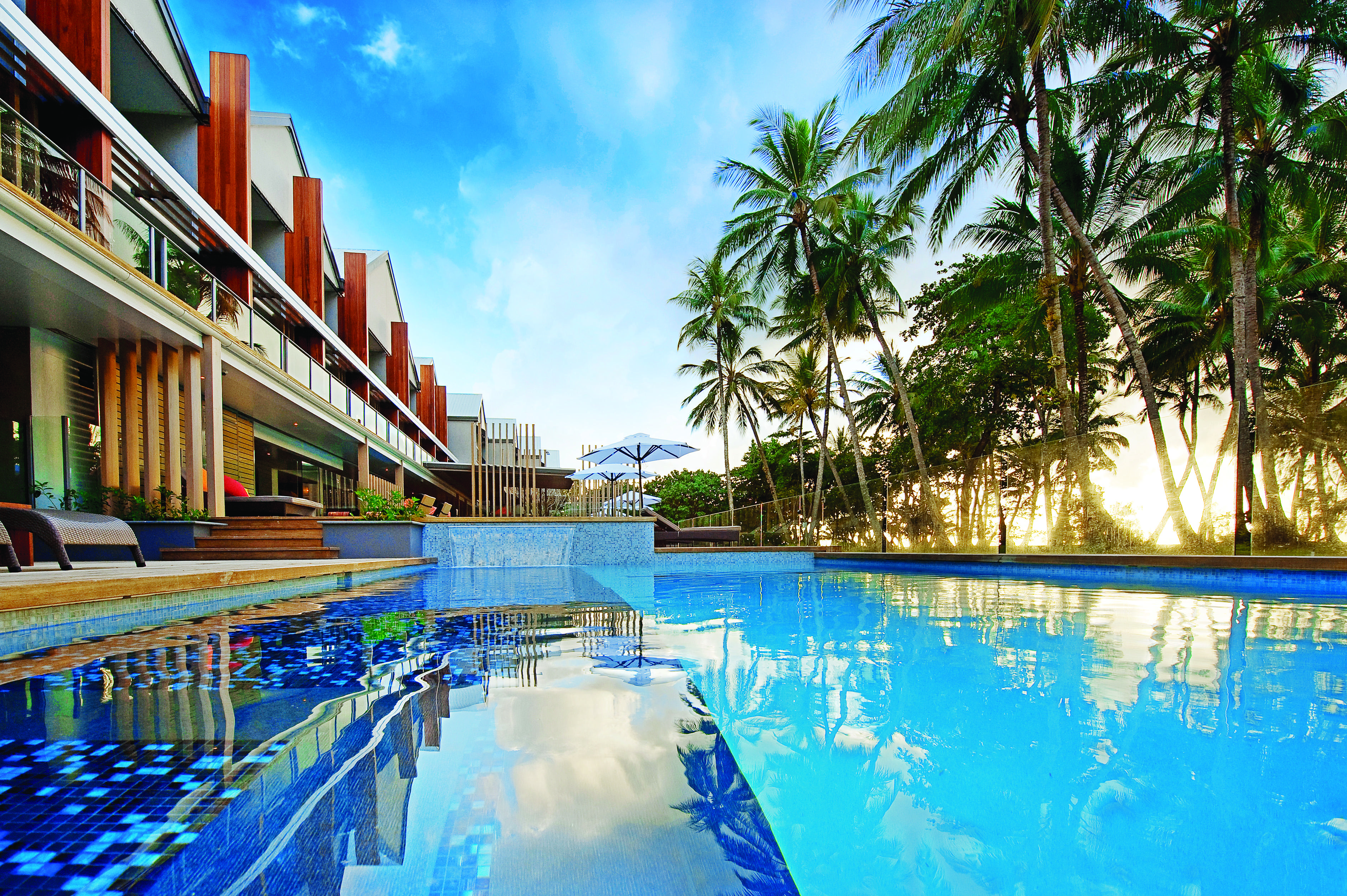 Castaways Resort & Spa On Mission Beach Exterior foto